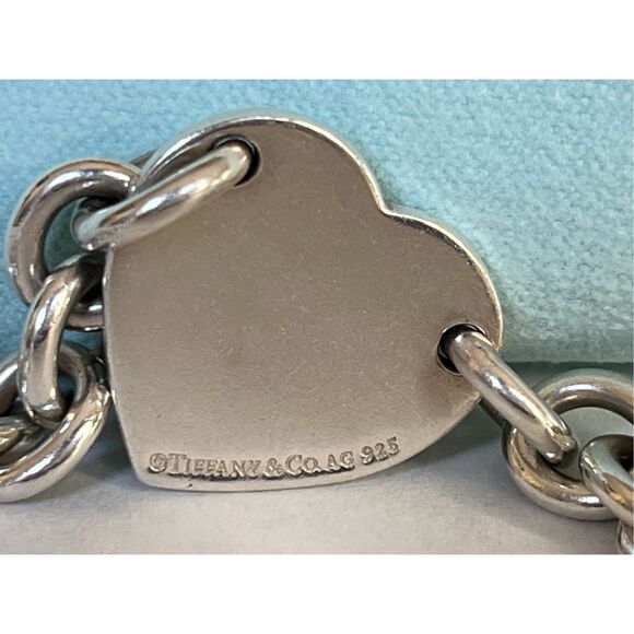 Return To Tiffany Heart Tag Chain Link Bracelet - 7” - Silver - Picture 16 of 16